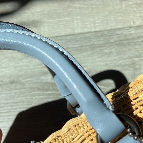 Coach Wicker Barrel Bag - Picture 4 of 16